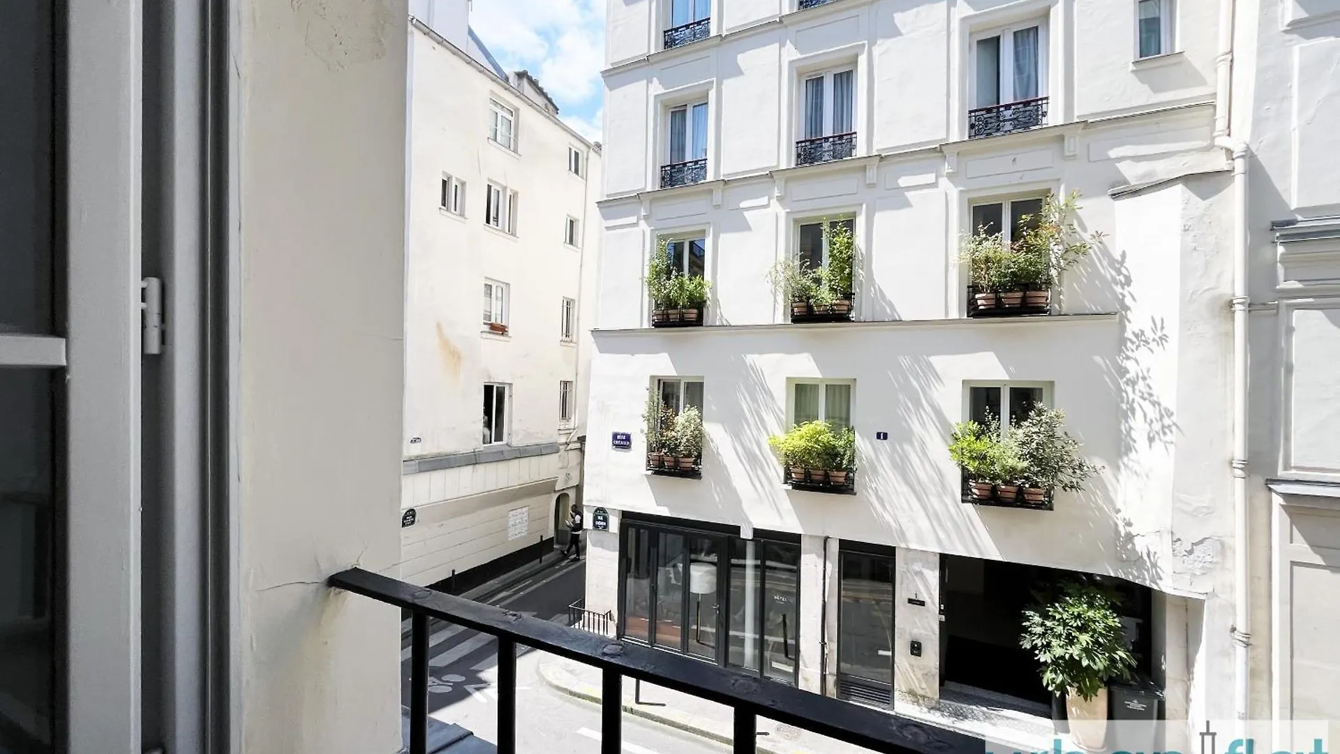 דירה 44 - Pretty 2 Bdr Flat In *